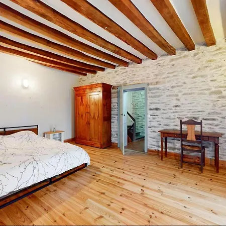 Maison Confortable Et Spacieuse Holiday home Parennes